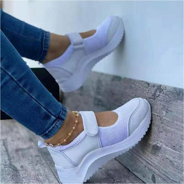 Mesh-Slip-On-Luchtige-platform-instap-sneakers-met-klittenband-sluiting-voor-dames-2.jpg